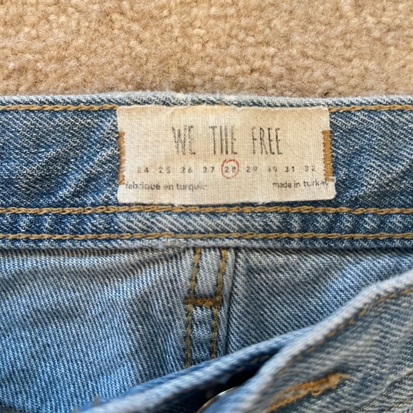 FREE PEOPLE Maggie Mid-Rise Straight-Leg Jeans Sz 28 - Picture 5 of 8